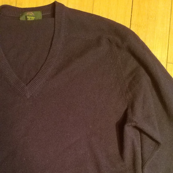 Charter Club cashmere v neck sweater navy med - Picture 3 of 3